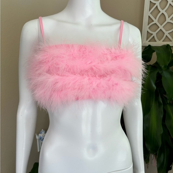 NWOT Pink  Feathered Crop Top - Picture 2 of 5